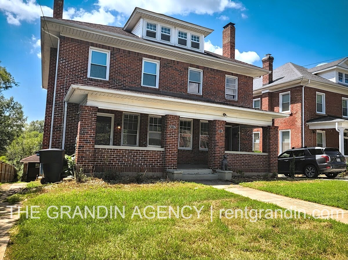 Property main image