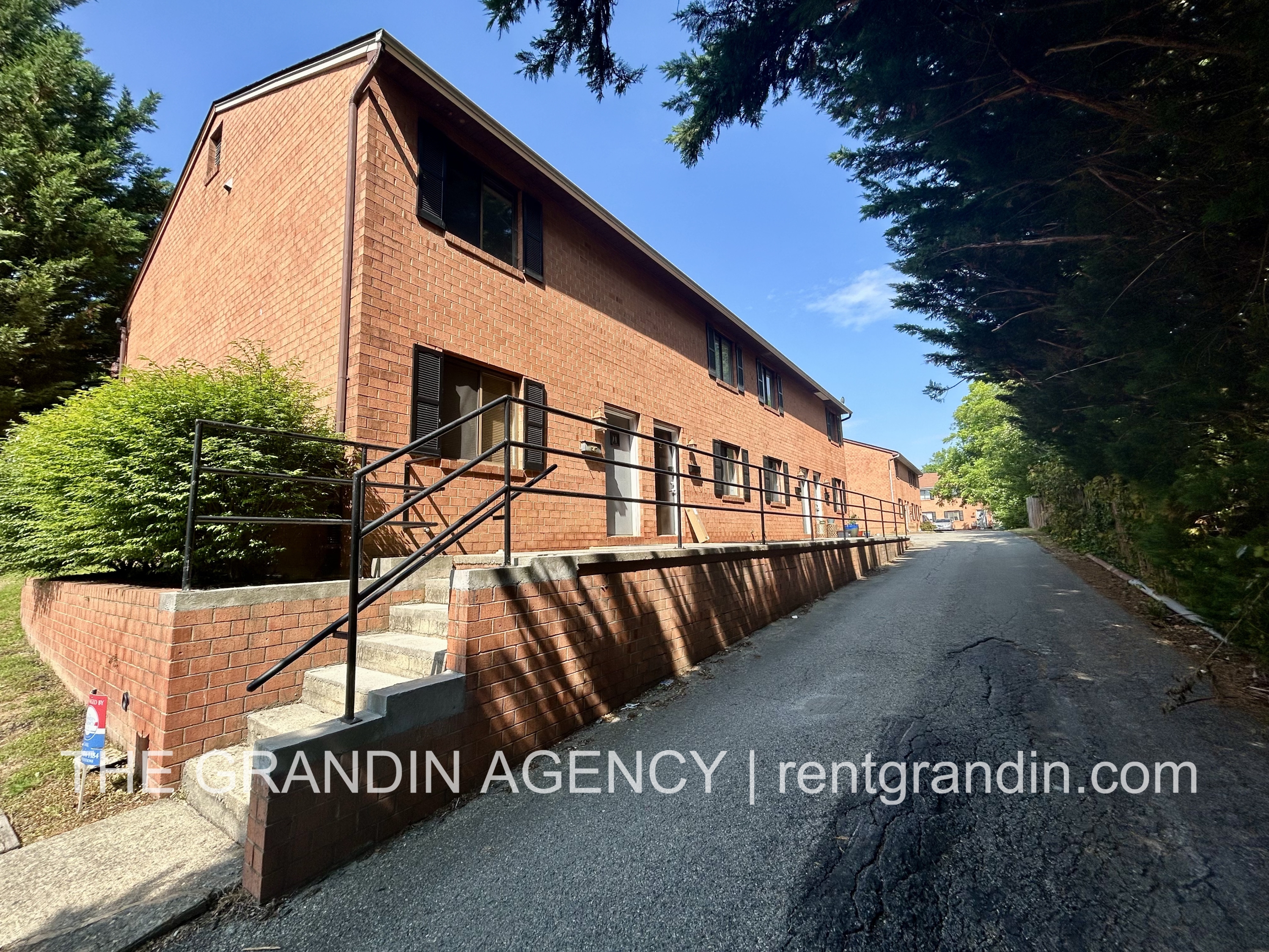 106 Lee Avenue Northeast - 8