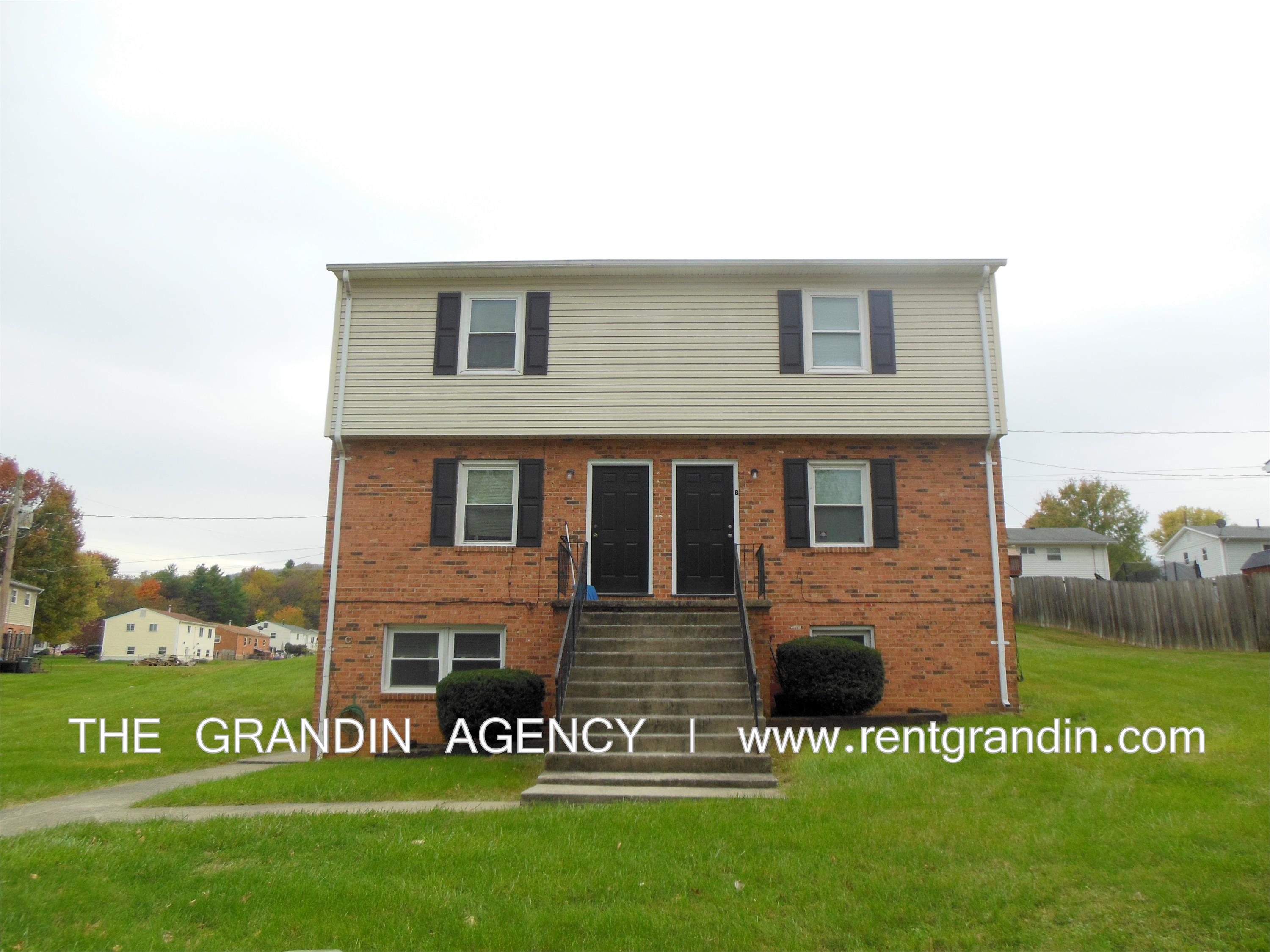 916 Pyrtle Dr. Unit C